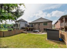 681 BENNETT CRESCENT - 43