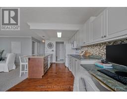 905 - 363 COLBORNE STREET - 9