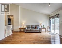34 - 861 SHELBORNE STREET - 16