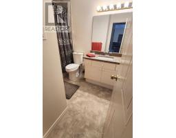 34 - 861 SHELBORNE STREET - 31
