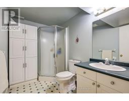 34 - 861 SHELBORNE STREET - 45