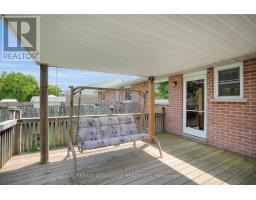 304 HIGHVIEW DRIVE - 33