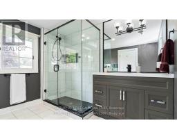 741 GLOVER CRESCENT - 18