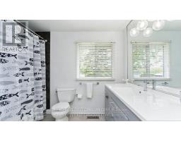 741 GLOVER CRESCENT - 22