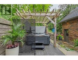 451 WESTMOUNT DRIVE - 42