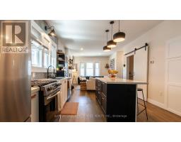 458 WOODMAN AVENUE - 16