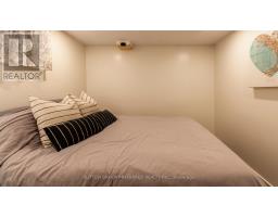 458 WOODMAN AVENUE - 35