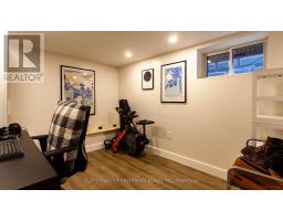 458 WOODMAN AVENUE - 37