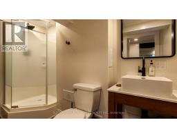 458 WOODMAN AVENUE - 39