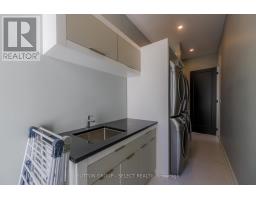 2 - 567 ROSECLIFFE TERRACE - 34