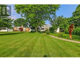 26 GRAND AVENUE - 14