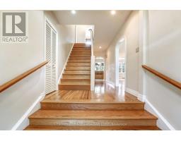 26 GRAND AVENUE - 20