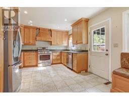 26 GRAND AVENUE - 21