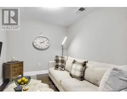 904 - 505 TALBOT STREET - 16