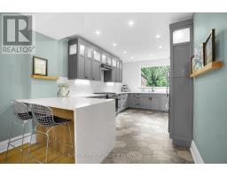 383 HURON STREET - 14