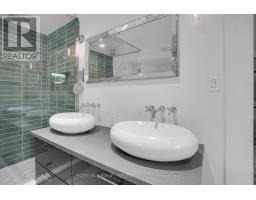 383 HURON STREET - 23