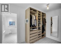 383 HURON STREET - 26