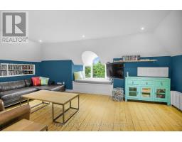 383 HURON STREET - 35