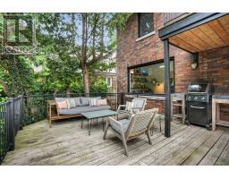 383 HURON STREET - 44
