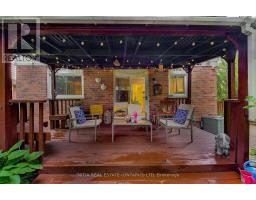 296 CASTLEGROVE BOULEVARD - 34