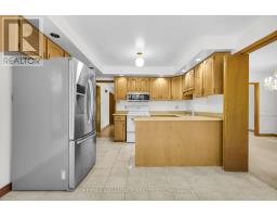 23 CHESHAM GROVE - 15