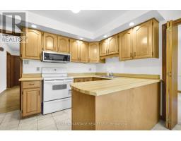 23 CHESHAM GROVE - 16
