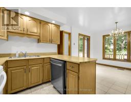 23 CHESHAM GROVE - 18