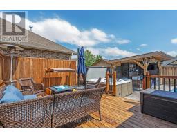 106 WESTLAKE DRIVE - 44