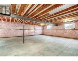 46 ASPEN CIRCLE - 35