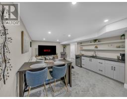 104 BRIGHTON PLACE - 24
