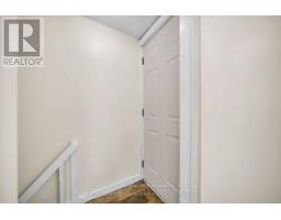 427 GREY STREET - 18