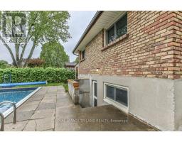 44 TWEED CRESCENT - 41