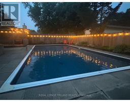 44 TWEED CRESCENT - 42