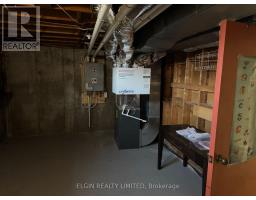 36 VANIER PLACE - 22
