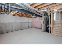 817 SARNIA ROAD - 37
