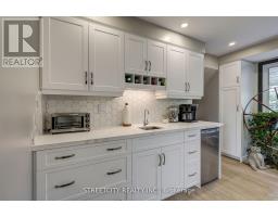531 ELM STREET - 14