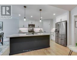 54 ACORN TRAIL - 11