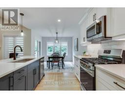 54 ACORN TRAIL - 13