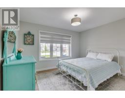 54 ACORN TRAIL - 20