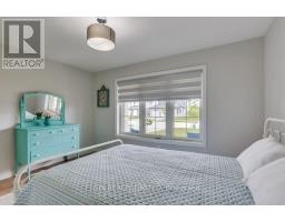 54 ACORN TRAIL - 21