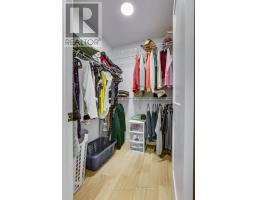 54 ACORN TRAIL - 29