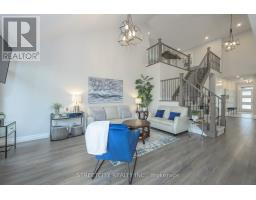 35 - 1061 EAGLETRACE DRIVE - 22