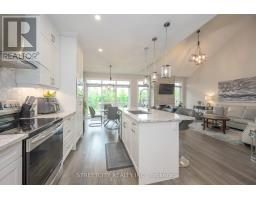 35 - 1061 EAGLETRACE DRIVE - 26