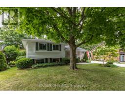 15 WAKEFIELD CRESCENT - 1
