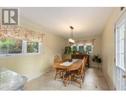 15 WAKEFIELD CRESCENT - 14