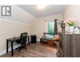 18 VICTORIA STREET - 27