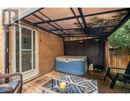 18 VICTORIA STREET - 35