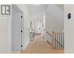 40 - 2835 SHEFFIELD PLACE - 11
