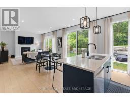 40 - 2835 SHEFFIELD PLACE - 15