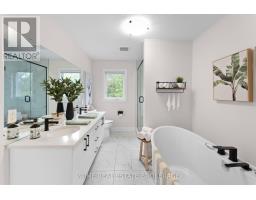 40 - 2835 SHEFFIELD PLACE - 26